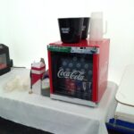 Scandomestic Cool Cube Coca Cola køleskab leje.